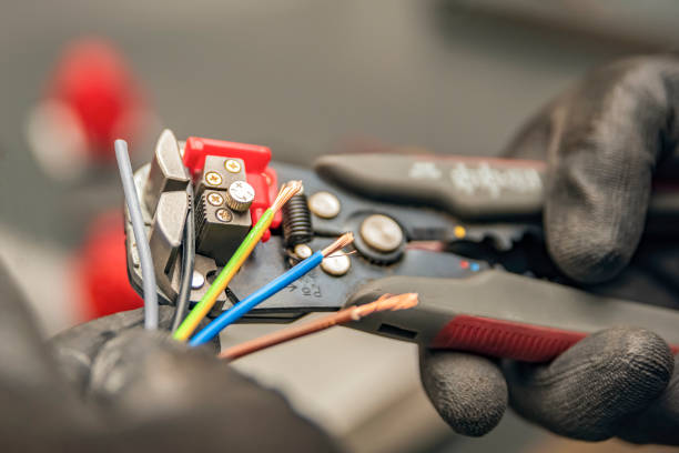 Best Local Electrician Companies  in Jamesport, NY